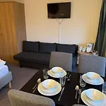 Zentrumsnahe Mit Blick Appartamento